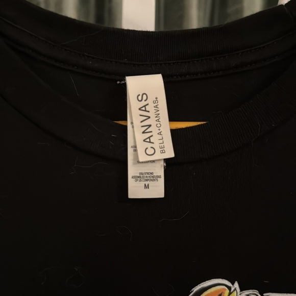 Gino’s East Deep Dish Chicago Style Black T-Shirt Size Medium EUC - Picture 4 of 5